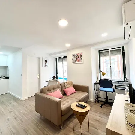 Urban Retreat - Lx Factory