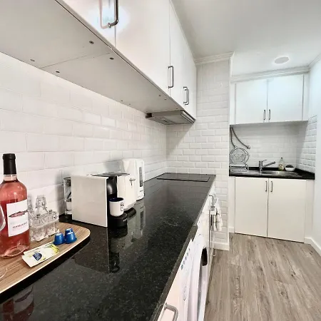 Urban Retreat - Lx Factory * リスボン